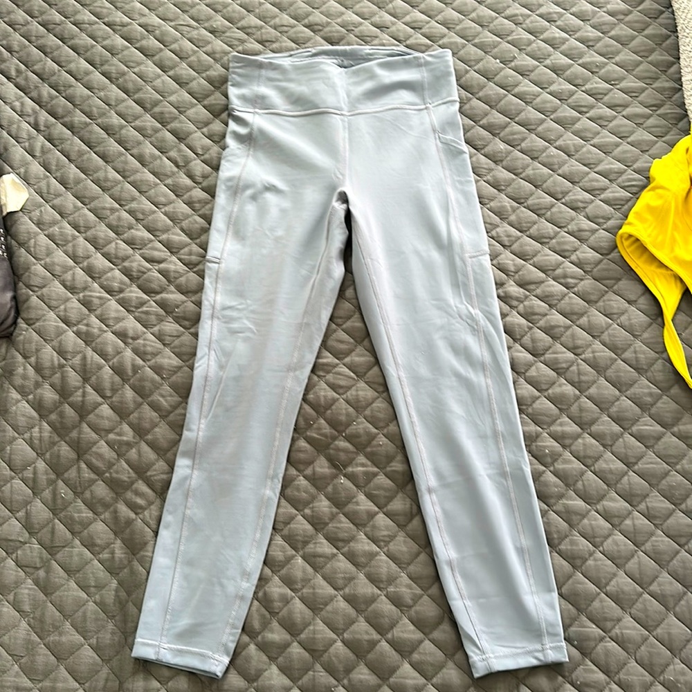 Lululemon female leggings size 8